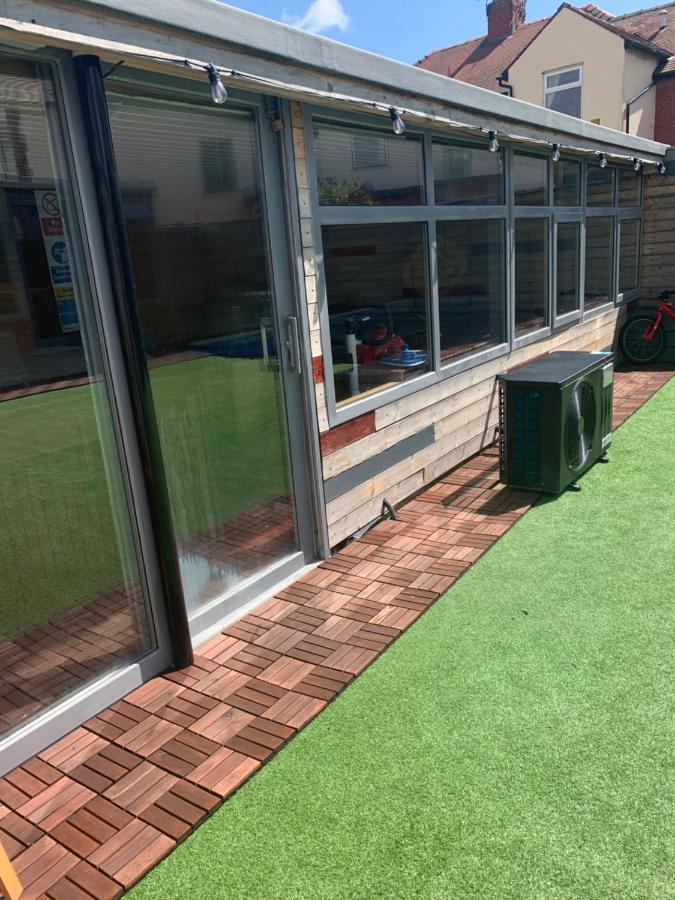 Family Holiday Home Blackpool Exterior foto